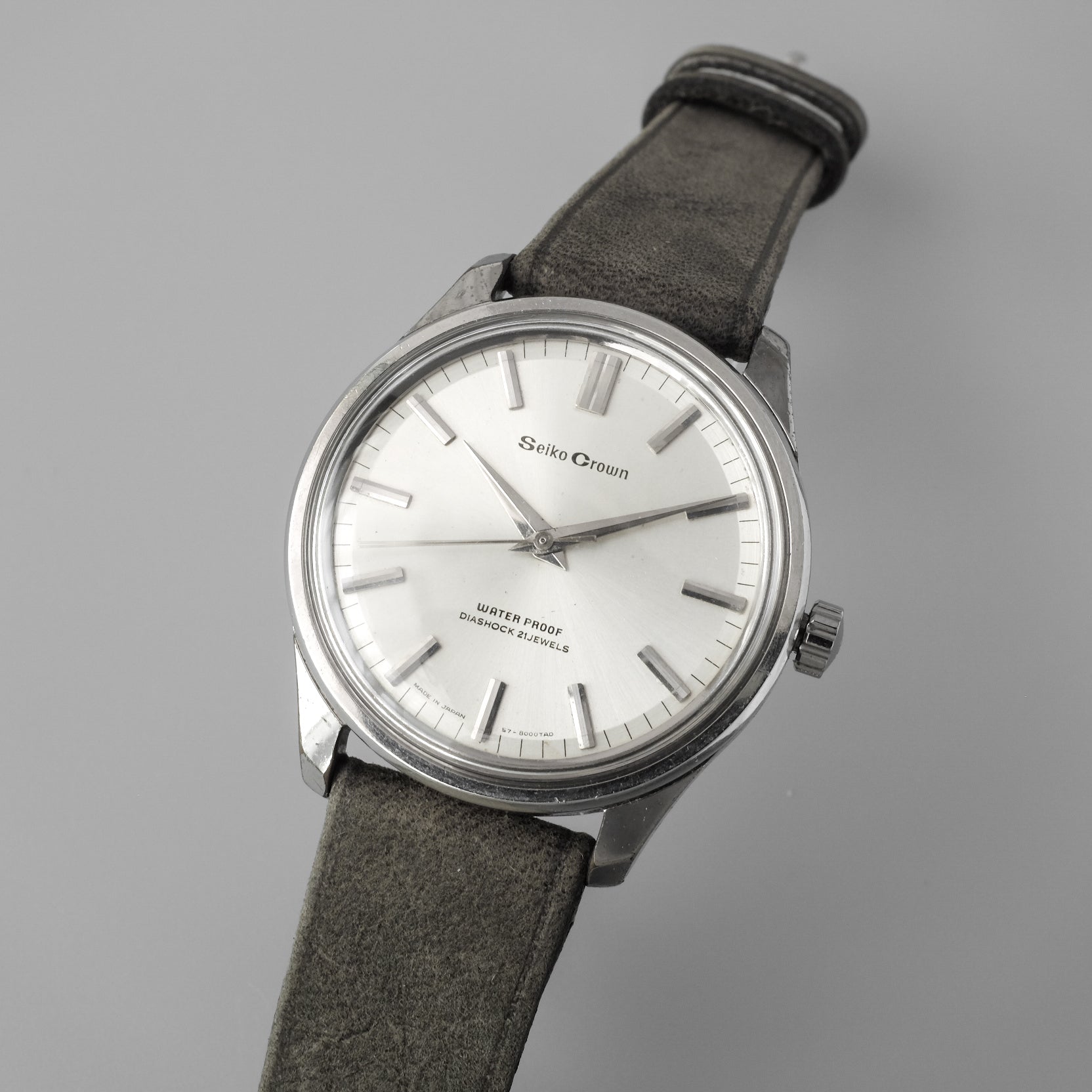 Seiko Crown 57-8000 from 1964 – Paleh