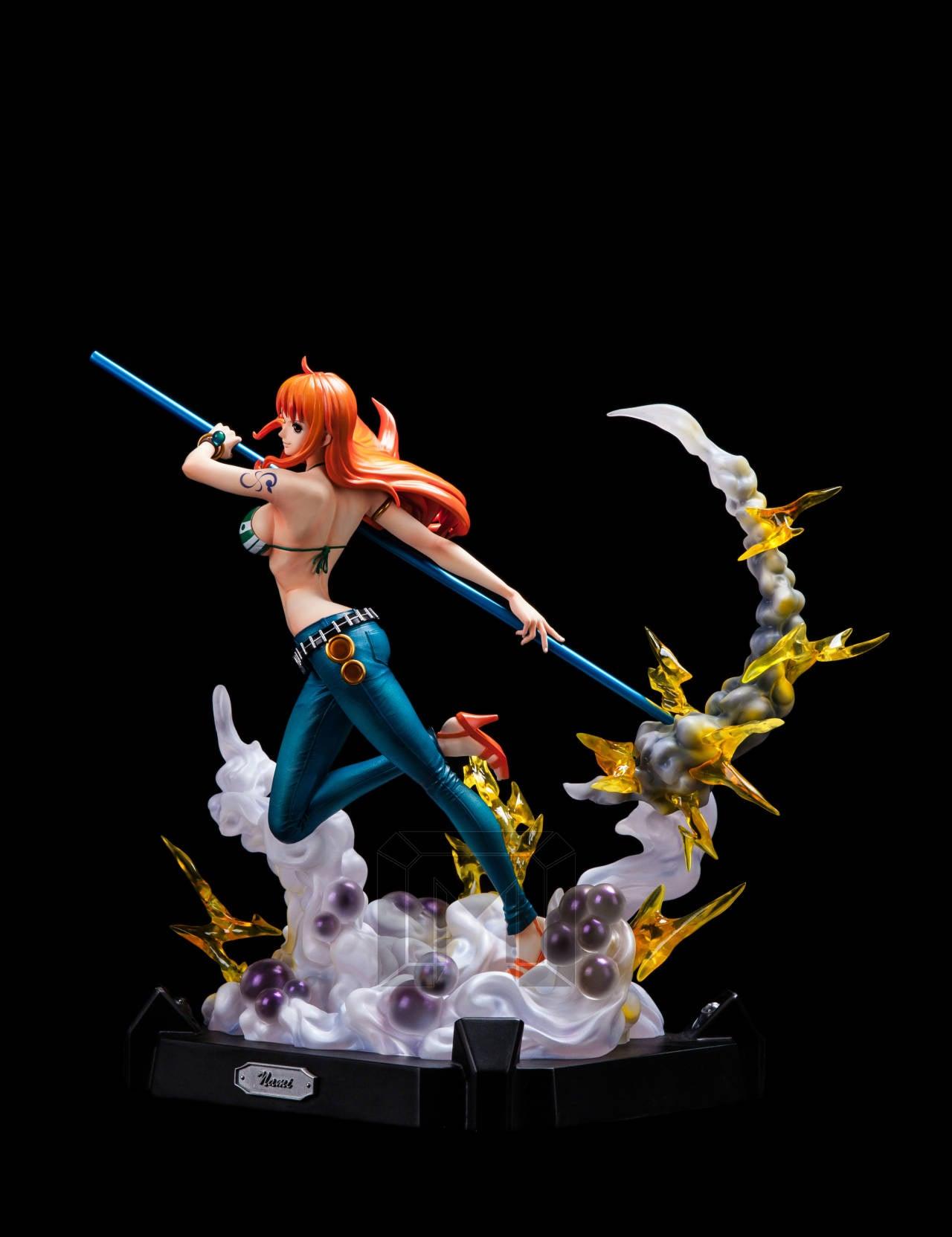 statue nami