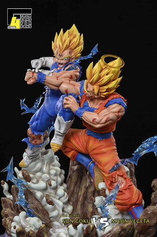 goku and vegeta statue