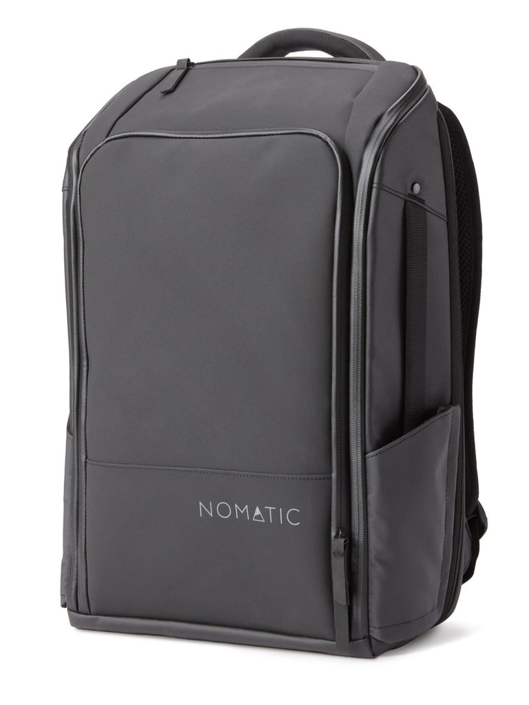 https://cdn.shopify.com/s/files/1/0268/1133/4741/products/Nomatic_Backpack_AngleFront_07022019_1024x1024.jpg?v=1599859611