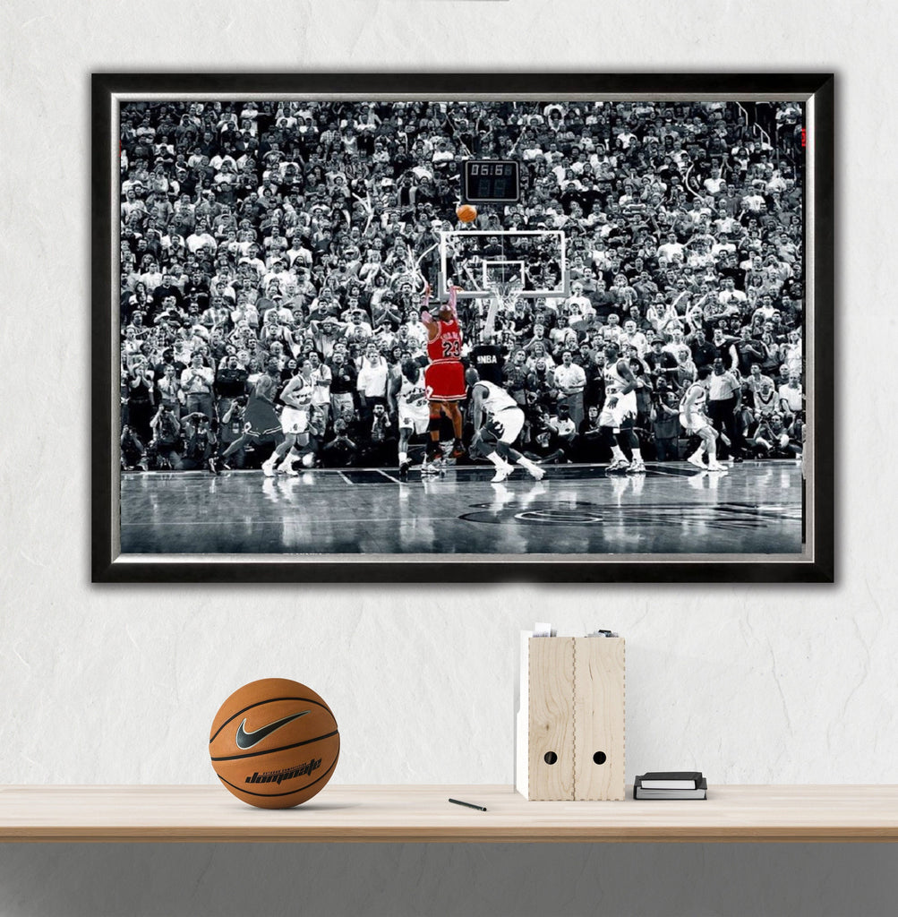 Michael Jordan winning last shot in Chicago Poster Size 24 x 36 – Art Ramka