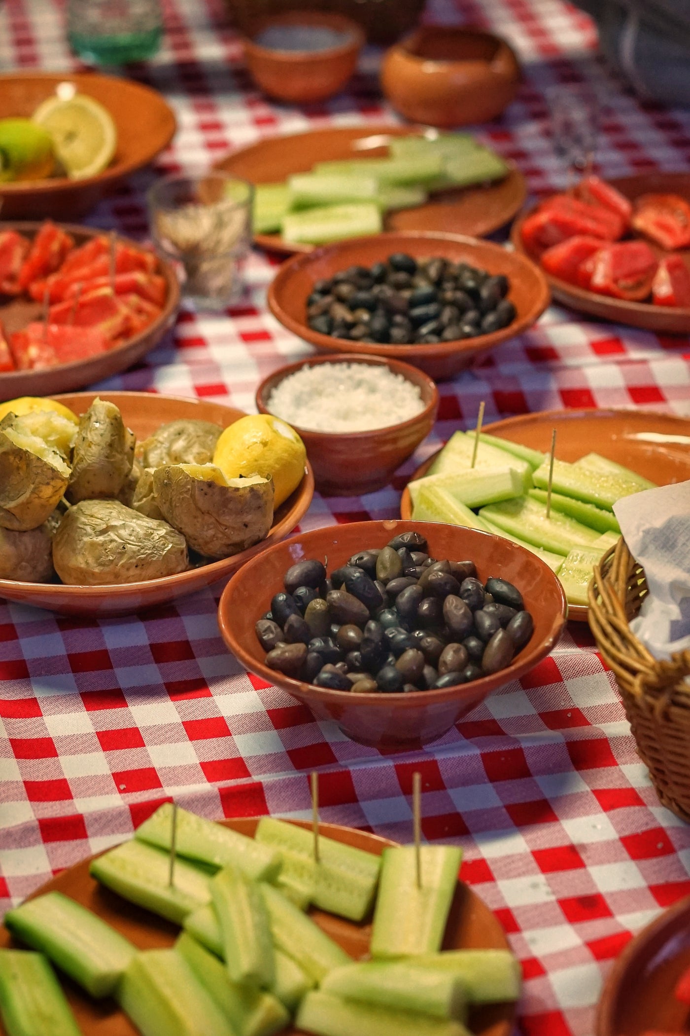 Cretan cuisine - The Mediterranean Diet Model - Teas & Trees