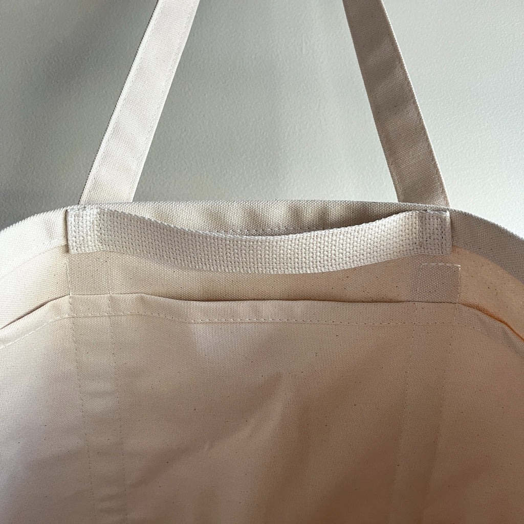 Rebag - A bag fit for Fall 🍂🤎 📸: @brittanyperez_ #Rebag