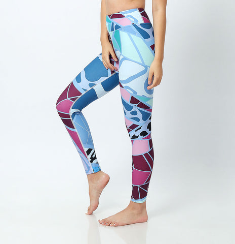 Is There A Difference Between Yoga Pants and Leggings? – Loony Legs