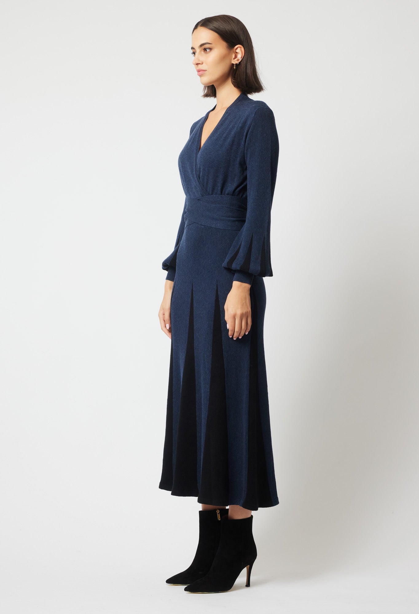 Danxia Merino Wool Knit Dress in Midnight/Black