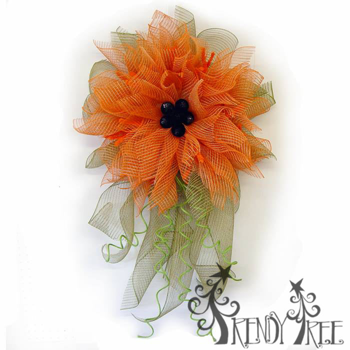 Orange Poly/Jute Mesh Flower Video Tutorial by Trendy Tree