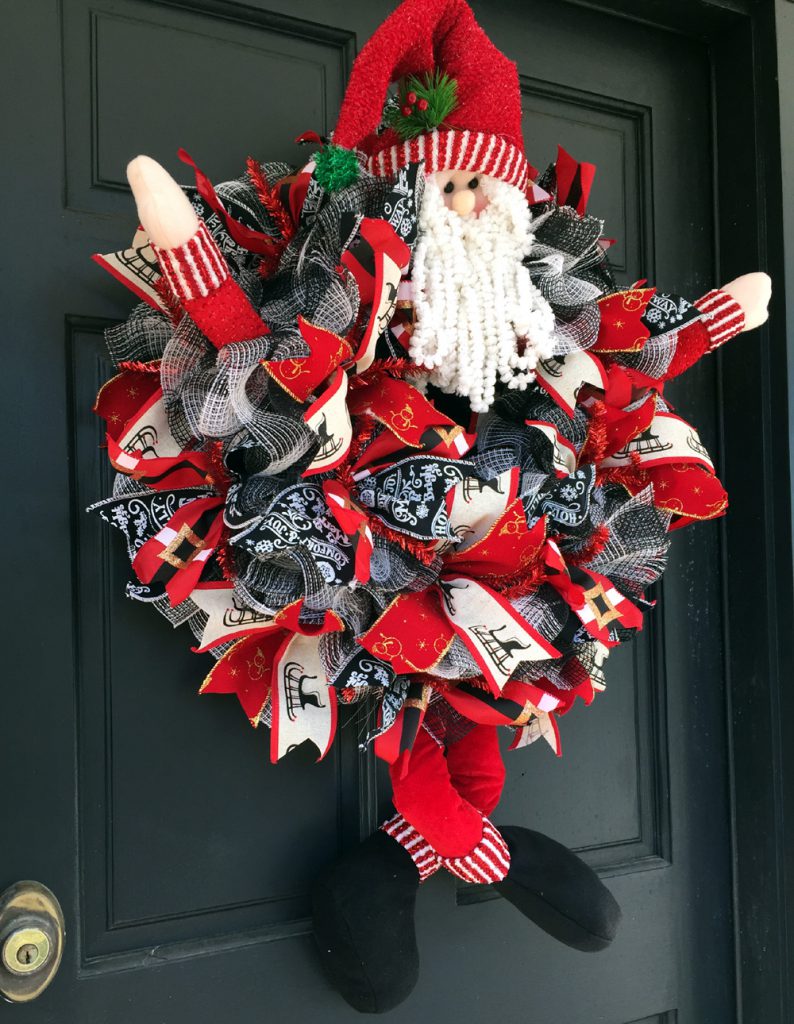 2016 Santa Wreath Tutorial — Trendy Tree