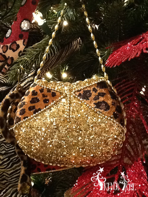 christmas-catwalk-purse