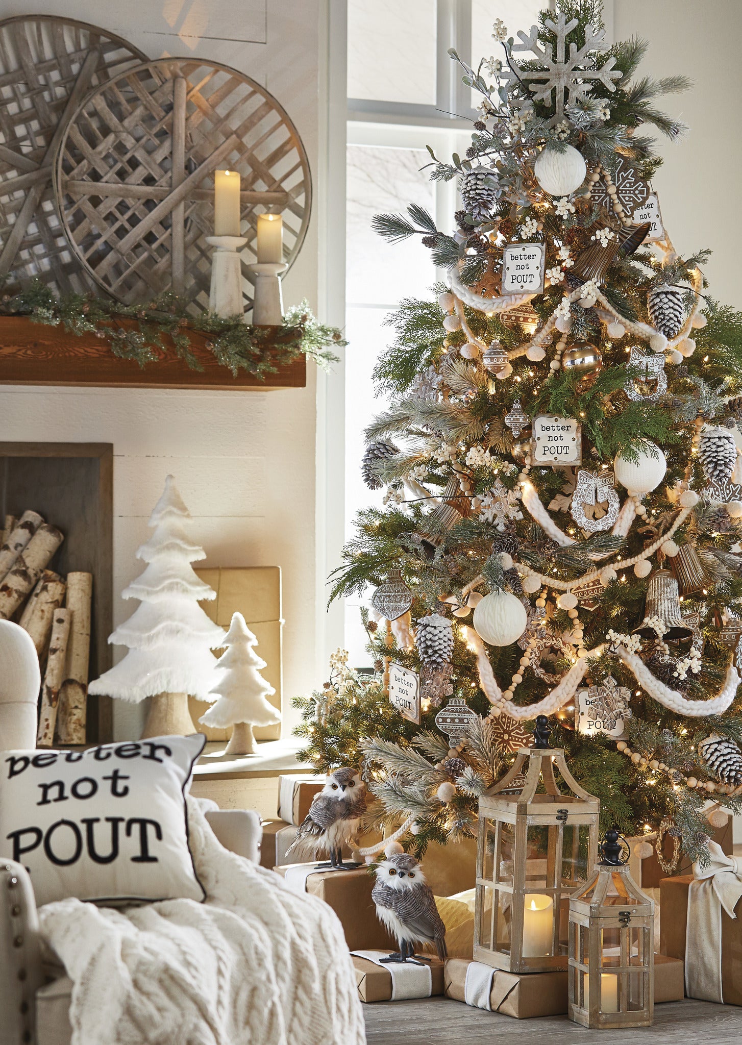 raz christmas tree, cozy knit tree, gold and white tree