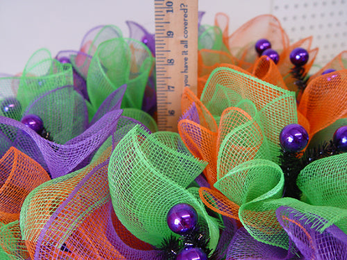 How to Use 21 Poly Mesh in a Ruffle Wreath Technique — Trendy Tree