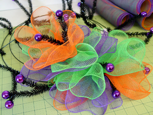 halloween-ruffle-wreath-ruffles-inner-outer-ring