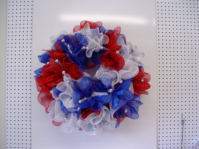 ruffle-wreath-patriotic-two-layers-ruffles