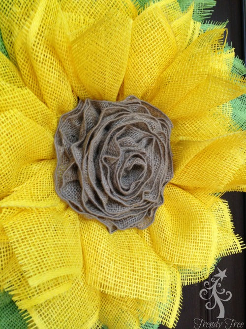 sunflower-burlap-ribbon-center-closeup-center-blog-post