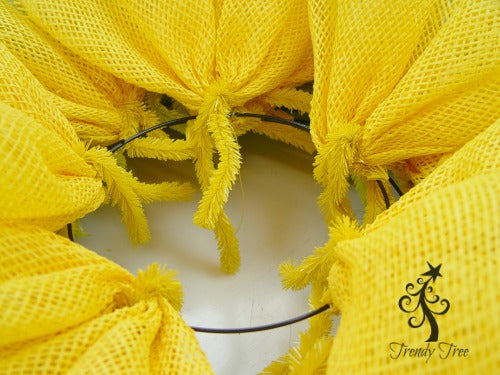sunflower-burlap-ribbon-center-fill-gaps-with-petal-pics-blog-post