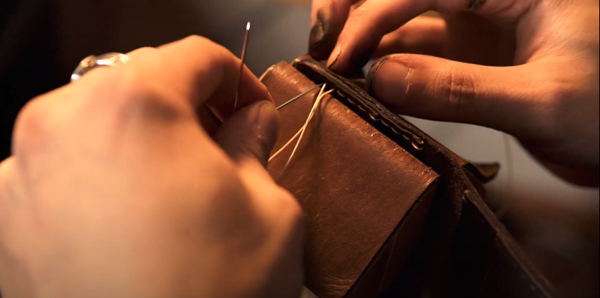 hand stitching wallet