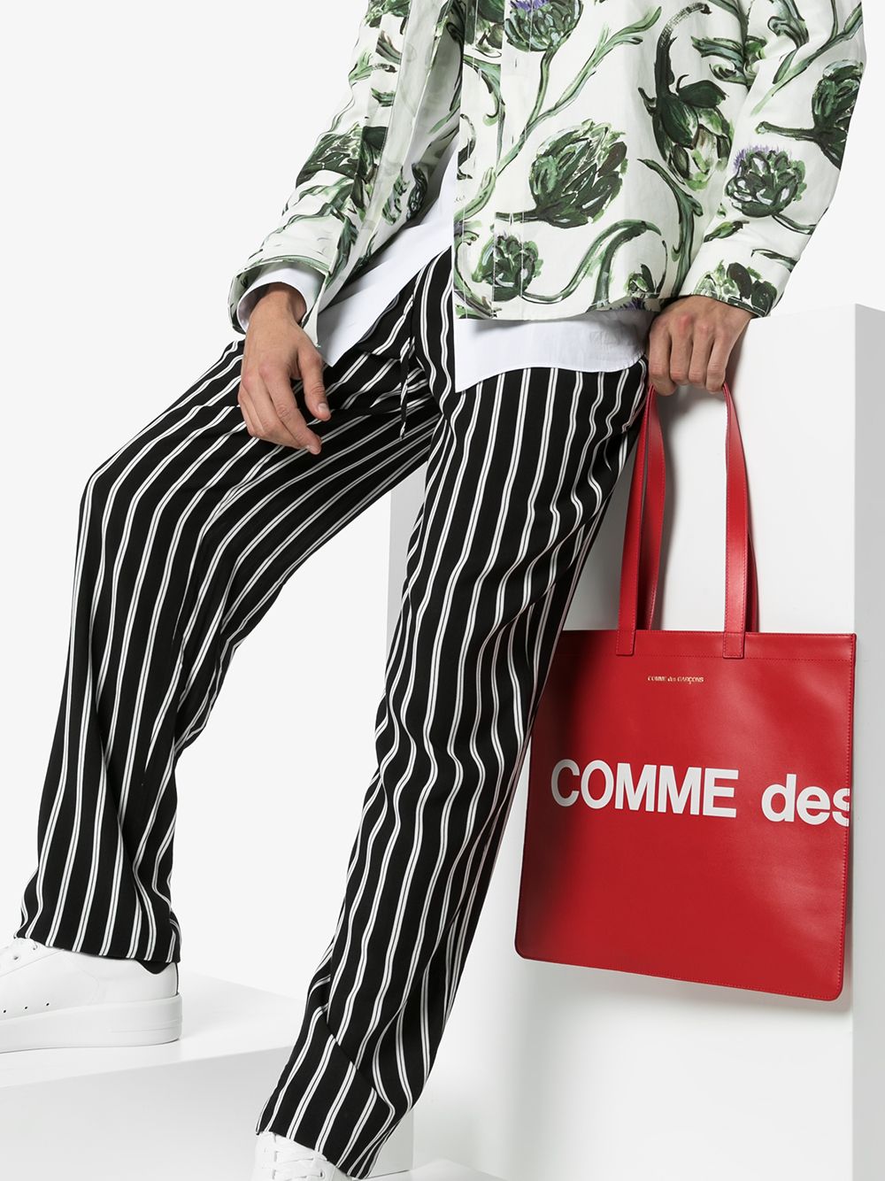 Shop Comme Des Garçons Logo Print Tote Bag