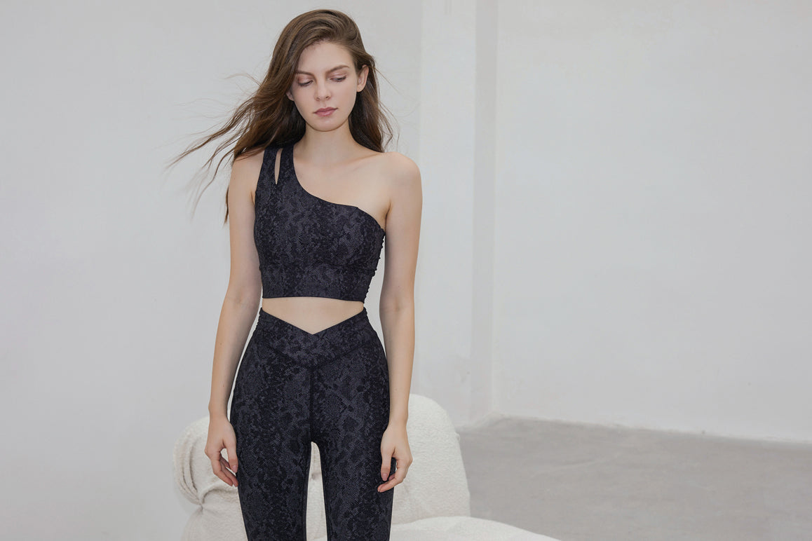 Python Black Sports Bra of Wiskii Activewear