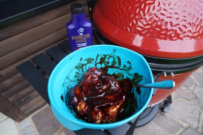 Cherry Wings mit süß-saurer Kirsch BBQ Sauce