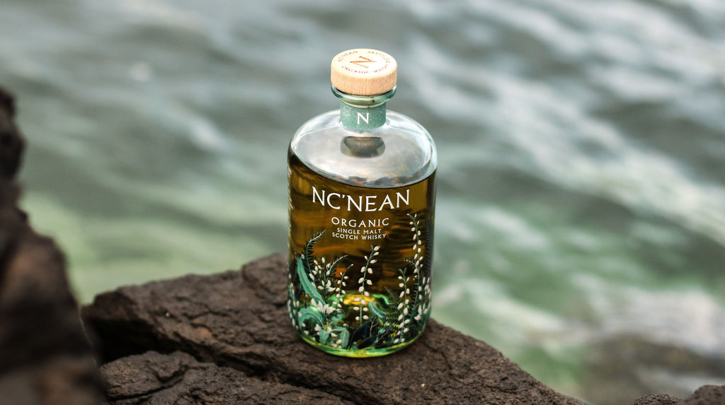 100% recycled glass whisky bottle - Nc'nean