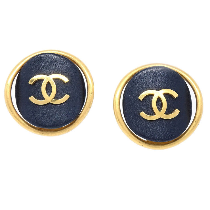 CHANEL 1993 Black & Gold CC Earrings – AMORE Vintage Tokyo
