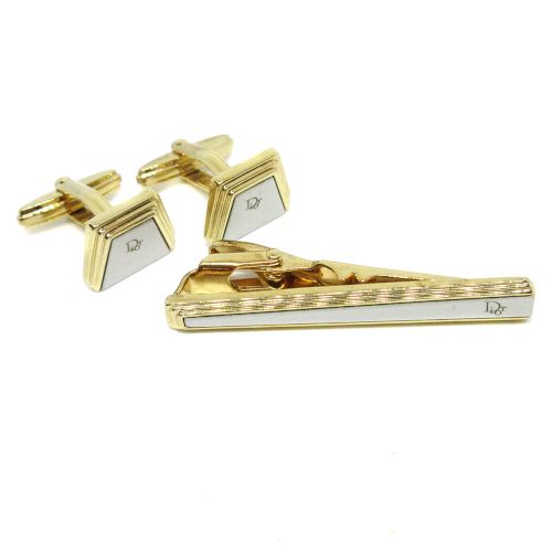 christian dior pin