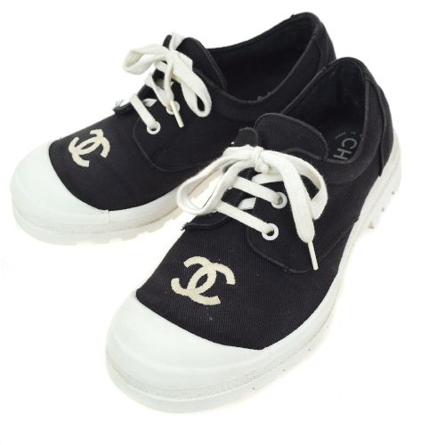 chanel cc logo sneakers