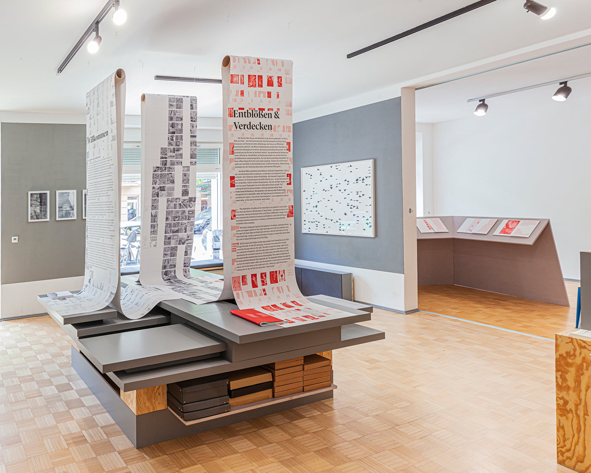 Exhibition view: Up and Coming: Sponsorship Prize for Young Book Design 2023, einBuch.haus, 2023 © Stiftung Buchkunst, einBuch.haus (Photo: Hyemi Cho)