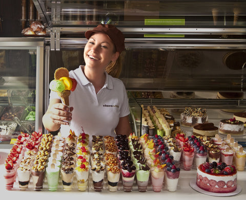 Gelato Employee, How to Increase Employee Retention in Your Ice Cream Shop