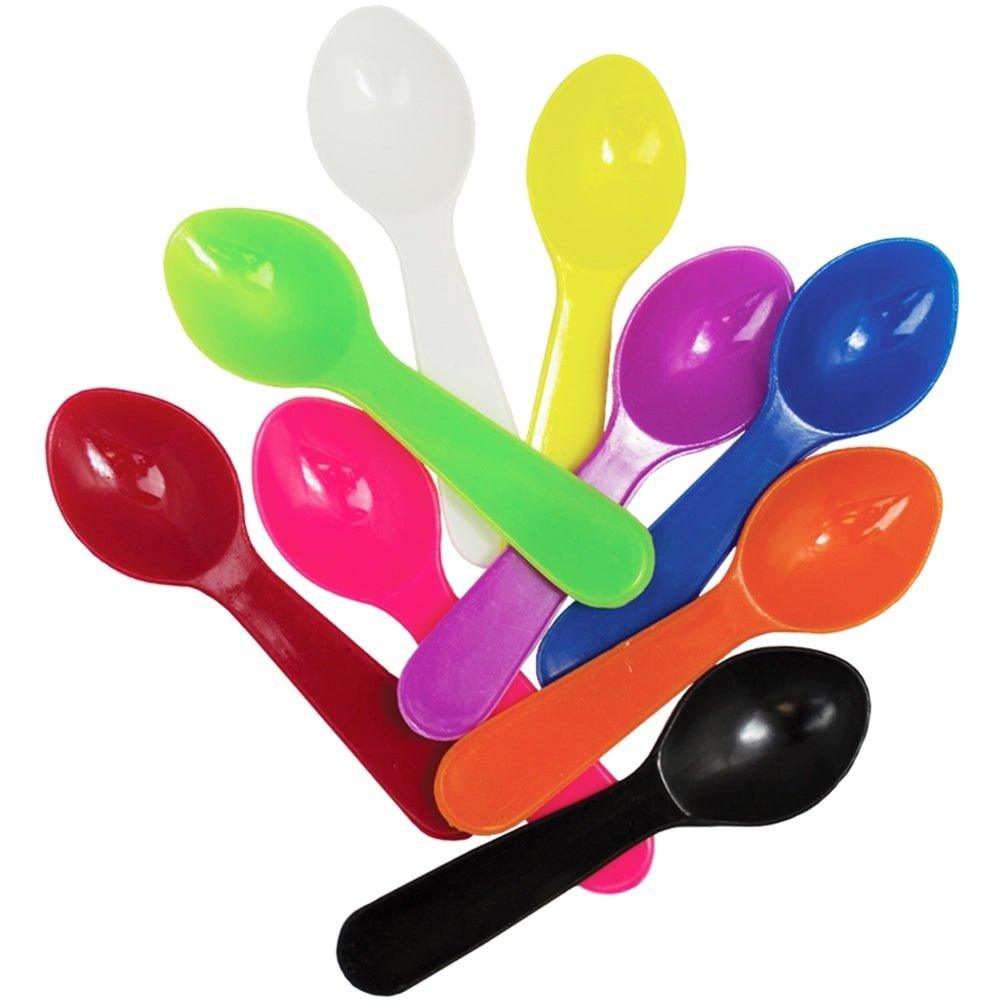 https://cdn.shopify.com/s/files/1/0268/4508/5731/products/uniqify-black-mini-tasting-spoons-593732.jpg?v=1701361805&width=1000