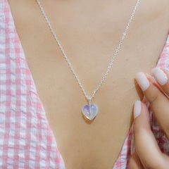 Must-Try Top 10 Crystal Necklaces At MyOnEarth And Their 