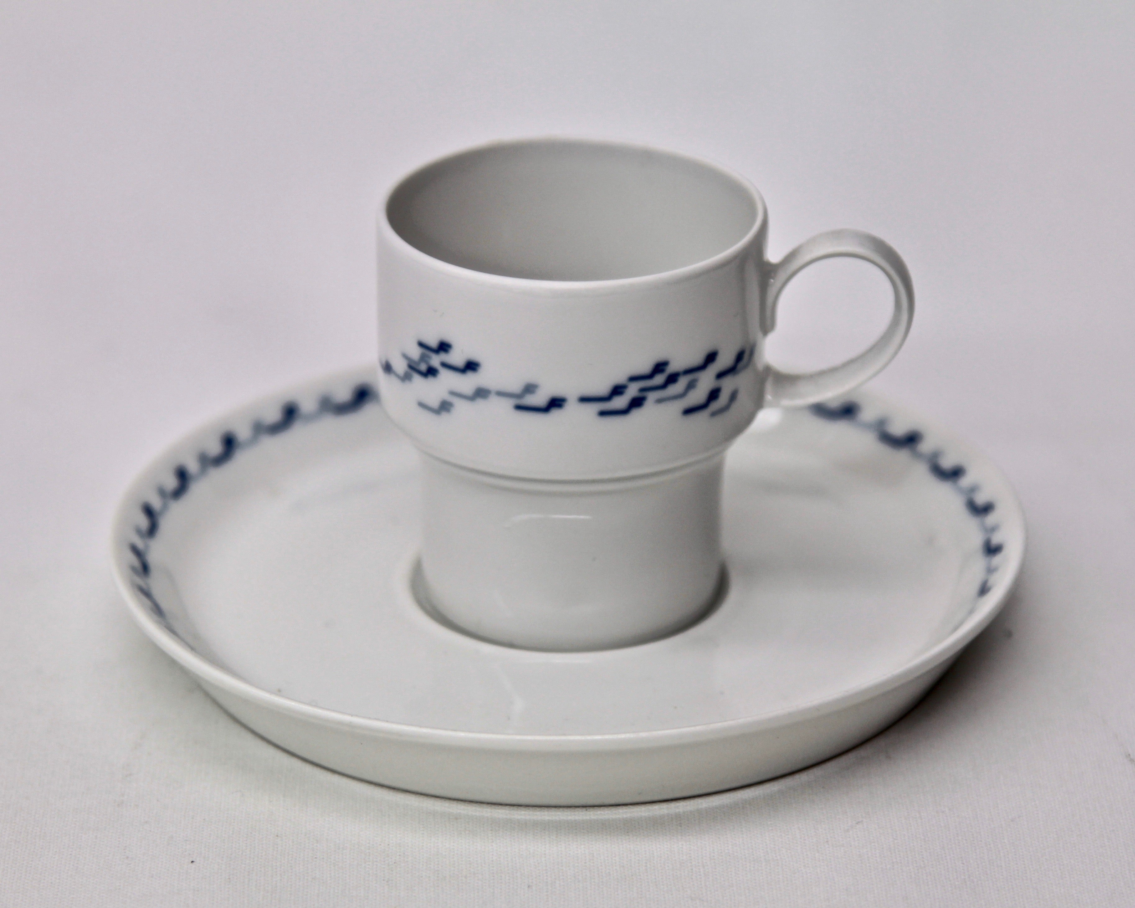 Tapio Wirkkala Demitasse for Finnair – Bisarri