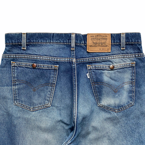 Vintage Levis White Tab 585 Made in USA Jeans Size 38x29 – ROCKHOPPER  VINTAGE
