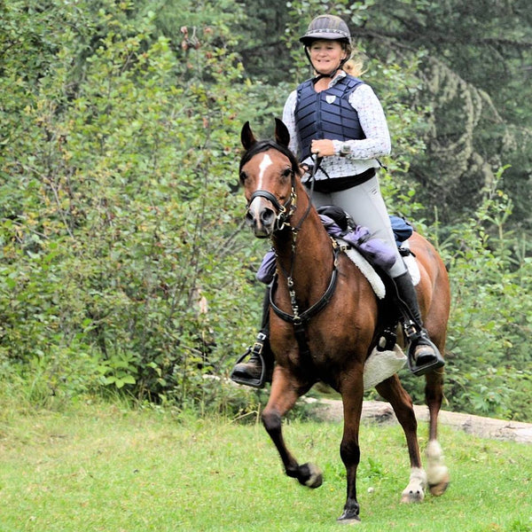 Sarah Chambers, Horse Gear Canada, riding Kuhl.
