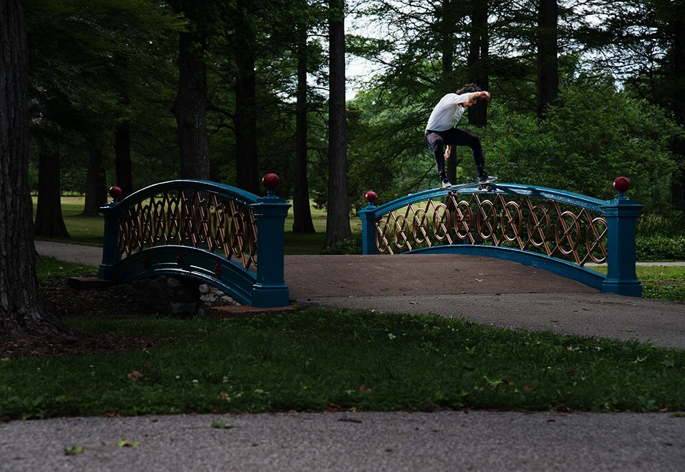 DYLAN RIEDER // FRONTSIDE TAILSLIDE