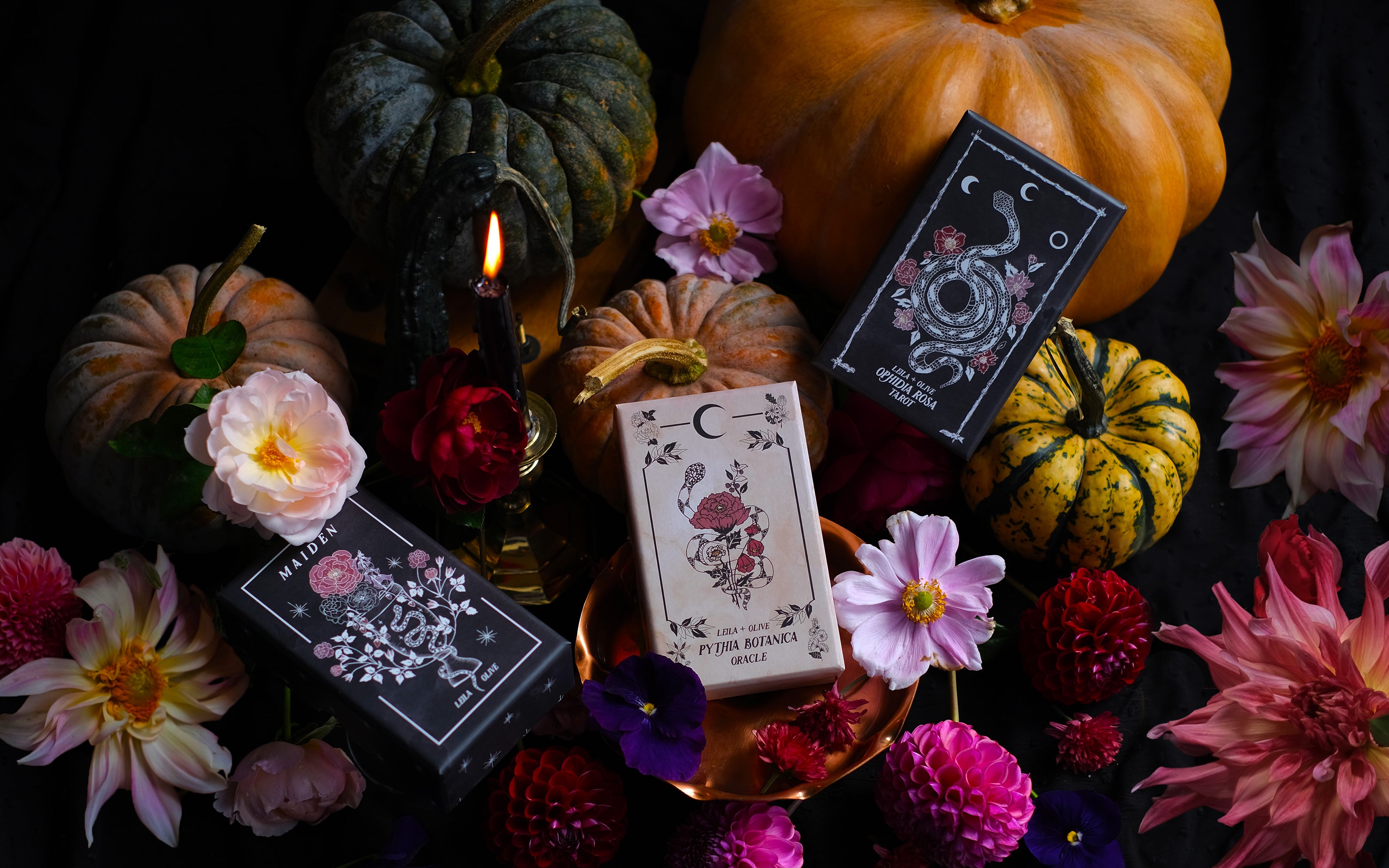 Botanical Tarot and Botanical Oracle card decks, illustrated and painted by hand. Each of these botanical and flora inspired, intuitive tarot decks delves into the garden and the natural world while remaining rooted in mythology and tradition.
