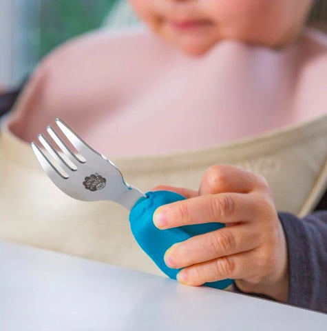 Nana's Manners: The first cutlery shaping the correct Fork and Spoon grip stage 2