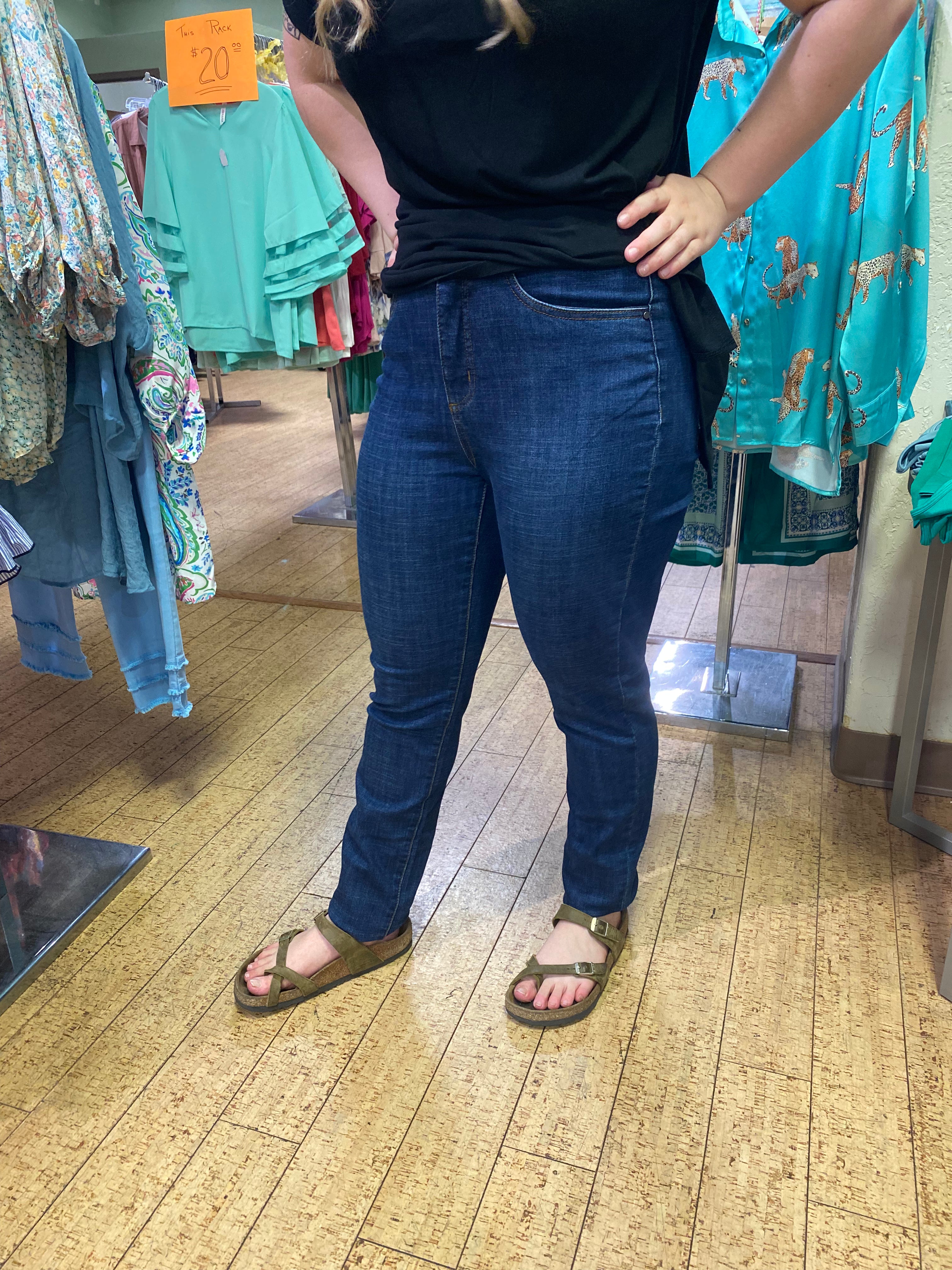 Dark Suzanne Pencil Blue Leg Jean