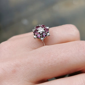 Vintage 18ct White Gold Ruby & Diamond Cluster Ring