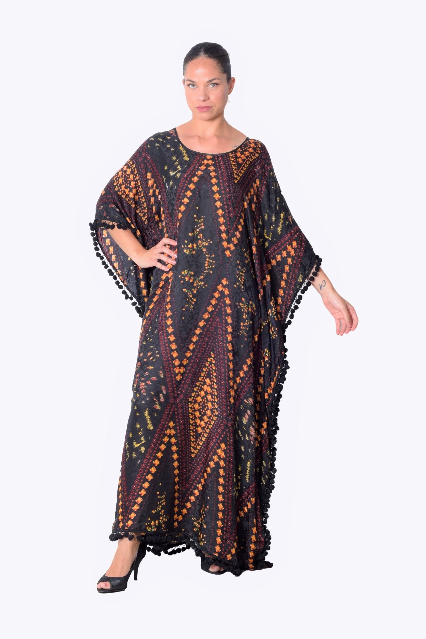 Kaftan Abaya - Black Silk Maxi Dress | Ellectives