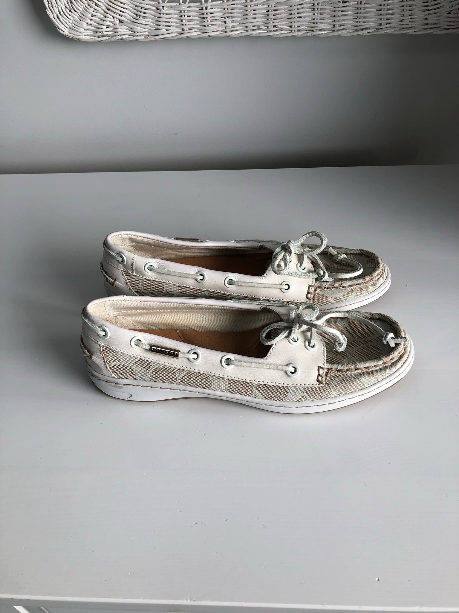 coach boat shoes women