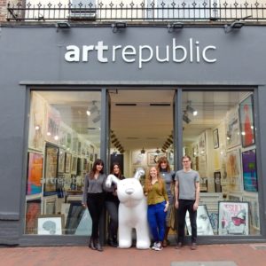 Snowdogs by the Sea Brighton | Enter Gallery 