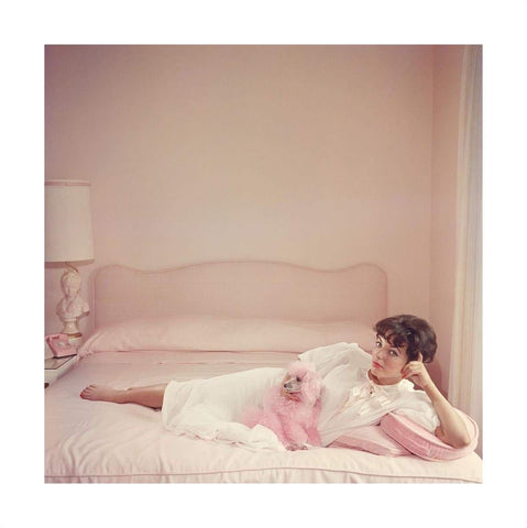 Joan Collins Relaxes by Slim Aarons | Enter Gallery 