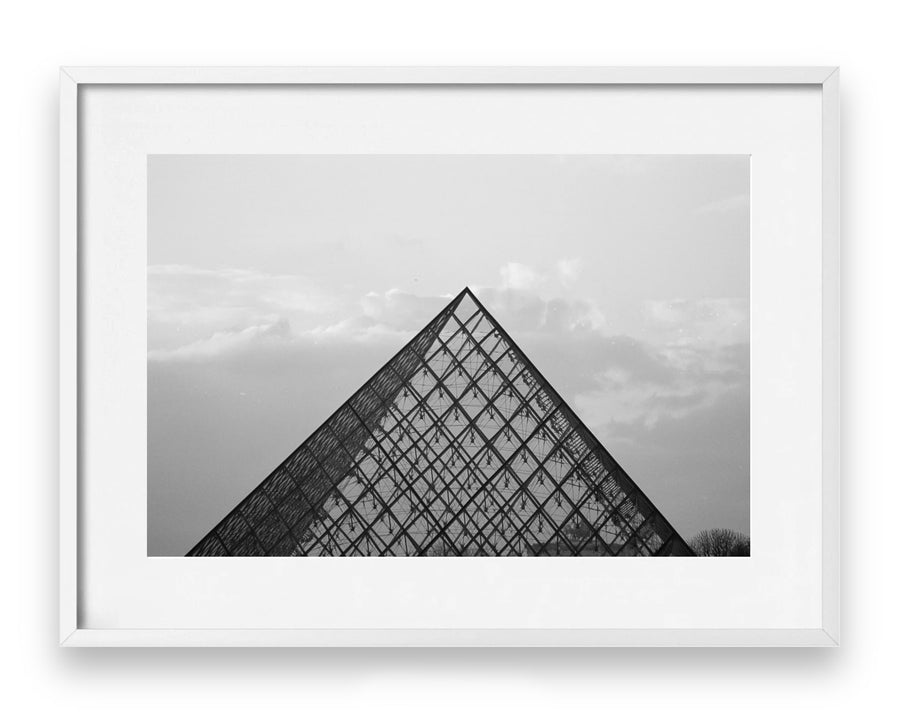 Fine Art Photography Print - Contenu Studio - Le Louvre