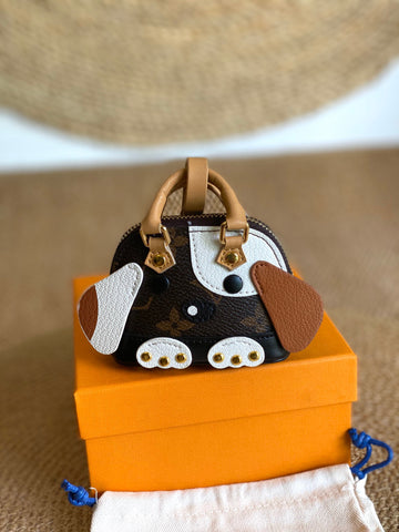 LOUIS VUITTON Minion Card Pack – Kinno Scuba