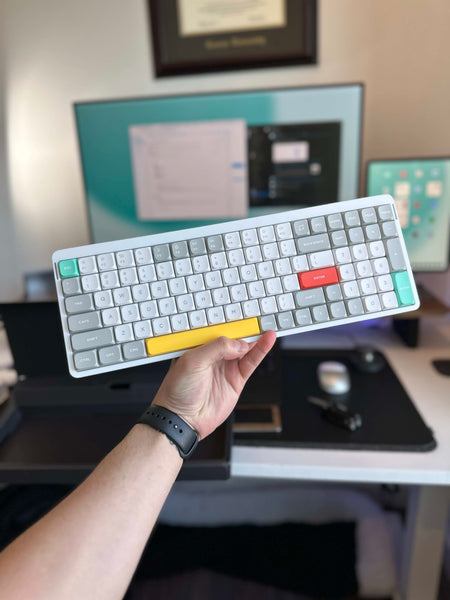 Full size mechanical keyboard with numpad