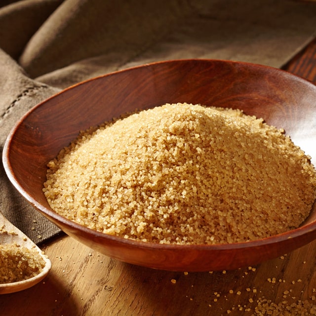 Light Brown Sugar vs Dark Brown Sugar: What's the Difference