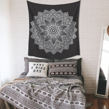 Tapestries – RoomMates Decor