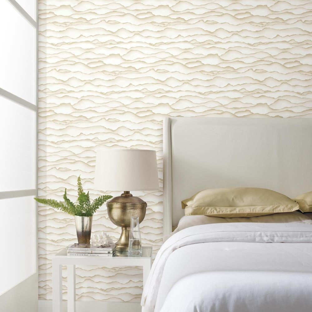 Singed Peel and Stick Wallpaper – RoomMates Decor