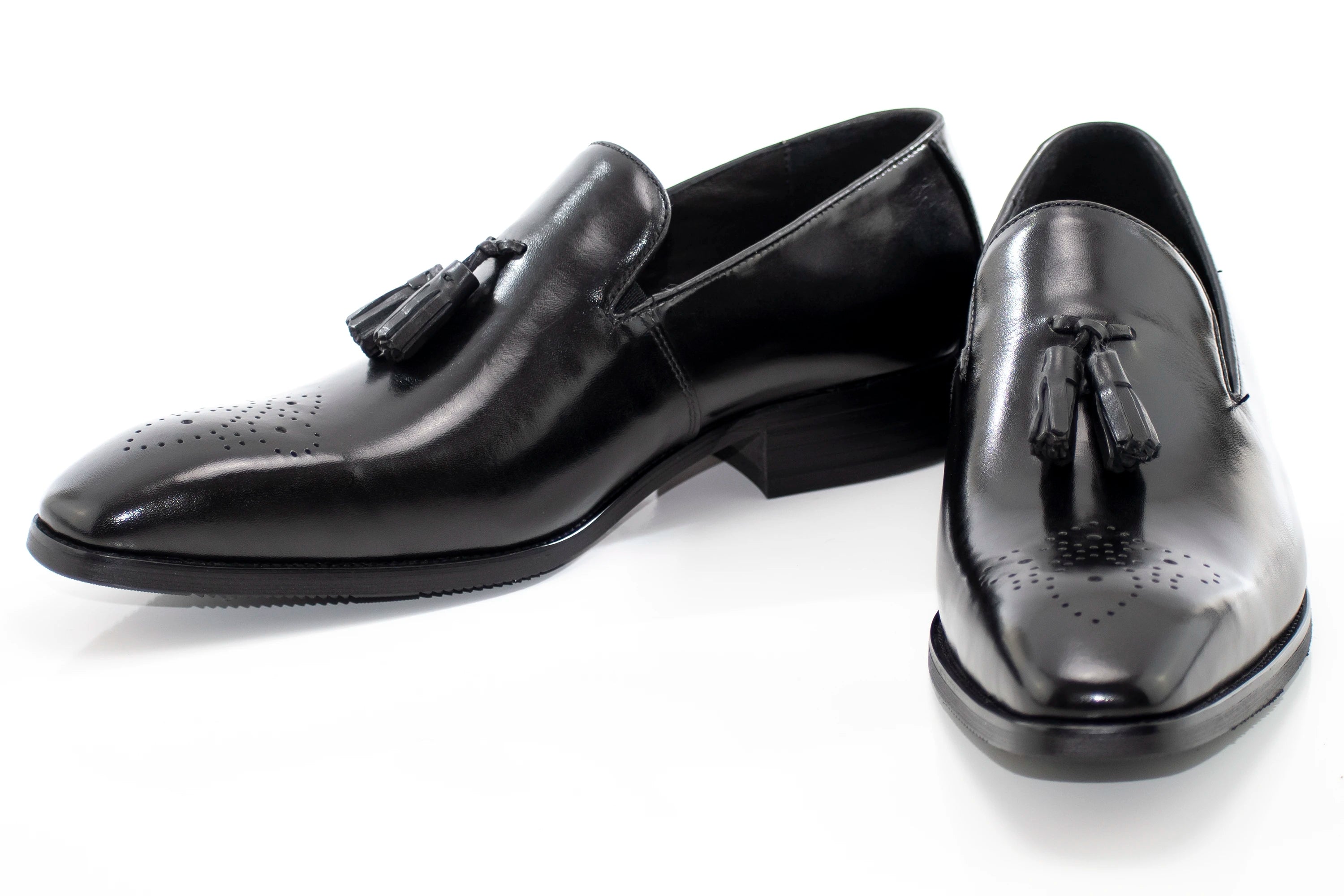 Black Medallion-Toe Tasseled Dress Loafer