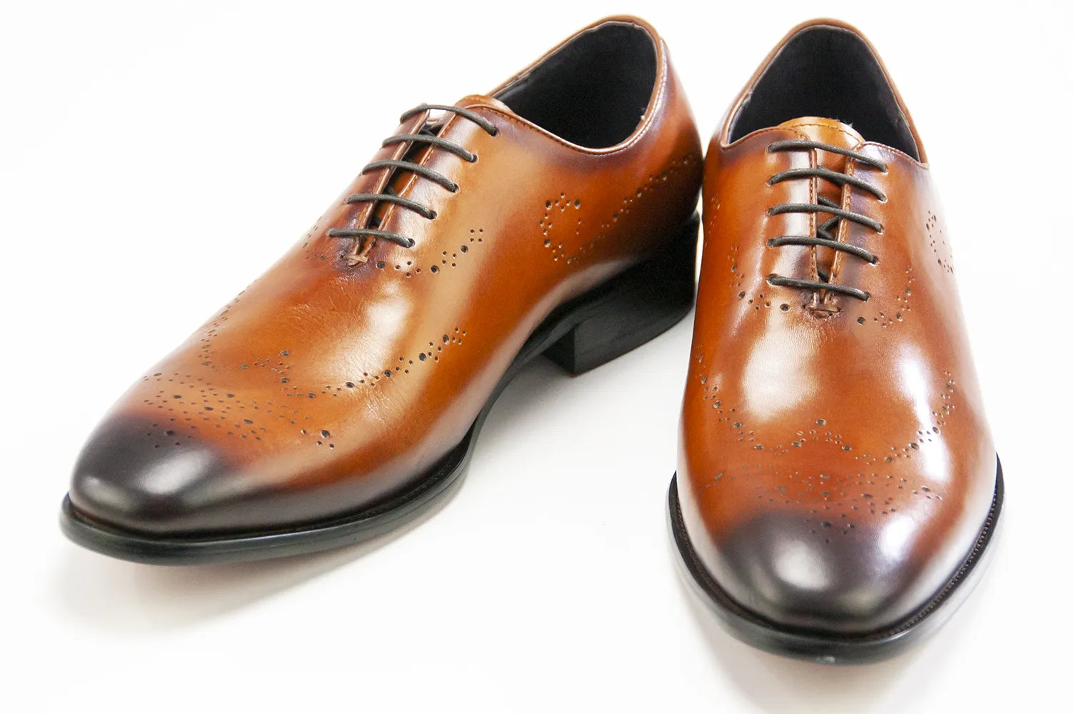 Cognac Oxford Lace-up with Medallion Design